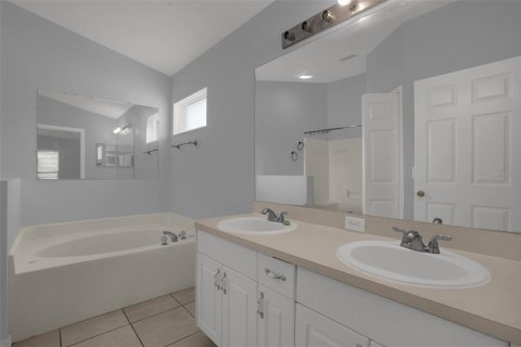 Casa en venta en Titusville, Florida, 3 dormitorios, 149.76 m2 № 2386585 - foto 14