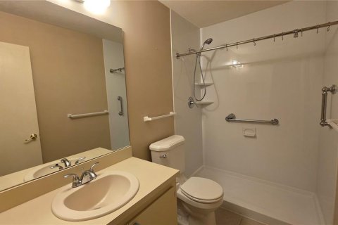 House in Gainesville, Florida 2 bedrooms, 129.32 sq.m. № 2220423 - photo 22