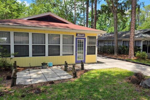 House in Gainesville, Florida 2 bedrooms, 129.32 sq.m. № 2220423