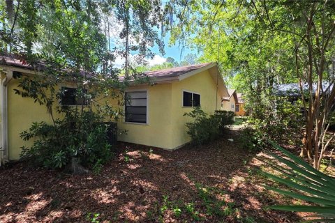 House in Gainesville, Florida 2 bedrooms, 129.32 sq.m. № 2220423 - photo 3