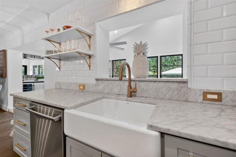 Casa en alquiler en Saint Petersburg, Florida, 3 dormitorios, 160.72 m2 № 1912027 - foto 20