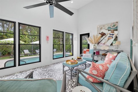 Casa en alquiler en Saint Petersburg, Florida, 3 dormitorios, 160.72 m2 № 1912027 - foto 22