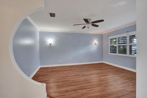 House in Boynton Beach, Florida 3 bedrooms, 212.84 sq.m. № 2088001 - photo 24