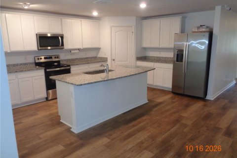 Villa ou maison à louer à Deltona, Floride: 5 chambres, 183.48 m2 № 2424075 - photo 24