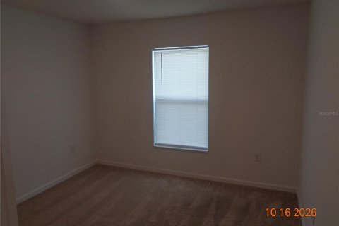 Villa ou maison à louer à Deltona, Floride: 5 chambres, 183.48 m2 № 2424075 - photo 10