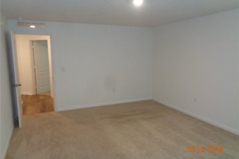 Villa ou maison à louer à Deltona, Floride: 5 chambres, 183.48 m2 № 2424075 - photo 14