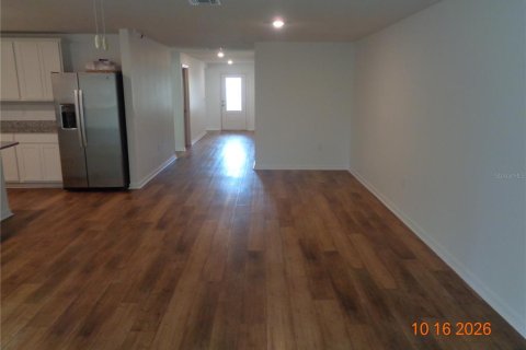 Villa ou maison à louer à Deltona, Floride: 5 chambres, 183.48 m2 № 2424075 - photo 21