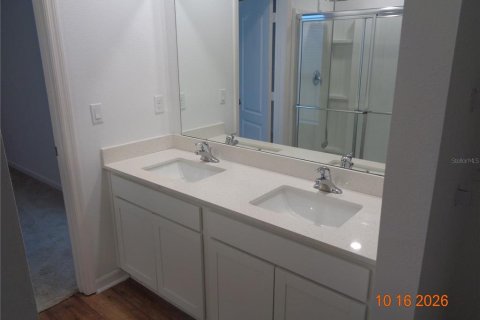 Villa ou maison à louer à Deltona, Floride: 5 chambres, 183.48 m2 № 2424075 - photo 18