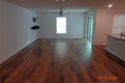 Villa ou maison à louer à Deltona, Floride: 5 chambres, 183.48 m2 № 2424075 - photo 23