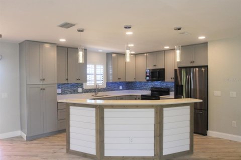 Купить виллу или дом в Эрнандо-Бич, Флорида 3 комнаты, 119.66м2, № 1837615 - фото 22