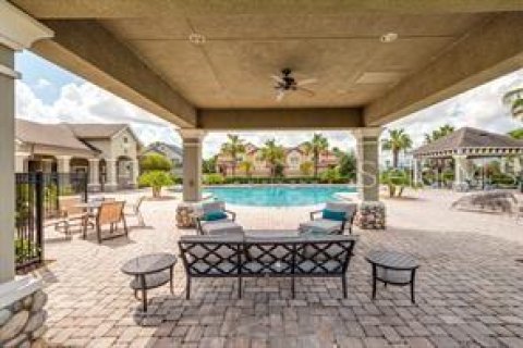Townhouse in Wesley Chapel, Florida 3 bedrooms, 191.01 sq.m. № 1828551 - photo 8
