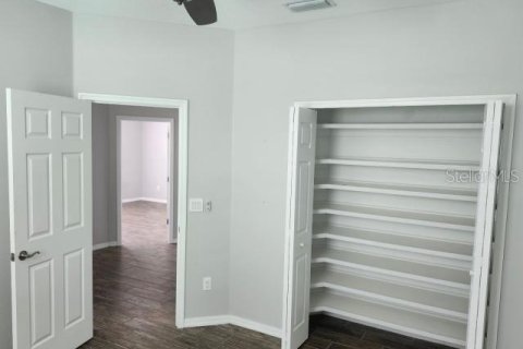 Townhouse in Wesley Chapel, Florida 3 bedrooms, 191.01 sq.m. № 1828551 - photo 18