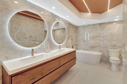 Condo in Aventura, Florida, 2 bedrooms  № 1872246 - photo 29