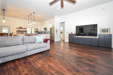 Casa en venta en Cedar Key, Florida, 3 dormitorios, 177.63 m2 № 2131271 - foto 15