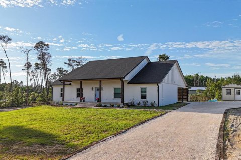 House in Cedar Key, Florida 3 bedrooms, 177.63 sq.m. № 2131271
