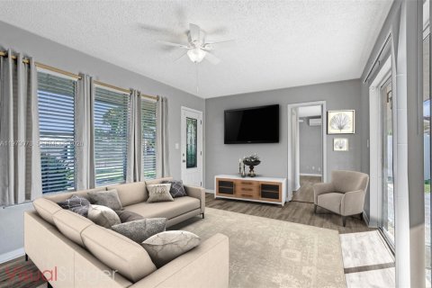 House in Pompano Beach, Florida 3 bedrooms, 157.19 sq.m. № 2033504 - photo 8