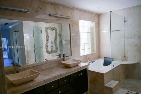 Casa en venta en Pembroke Pines, Florida, 3 dormitorios, 164.16 m2 № 2029386 - foto 12