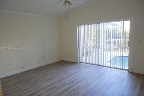 Casa en venta en Pembroke Pines, Florida, 3 dormitorios, 164.16 m2 № 2029386 - foto 8