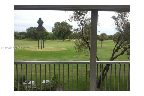 Appartement à louer à Pembroke Pines, Floride: 2 chambres, 102.19 m2 № 2069615 - photo 11