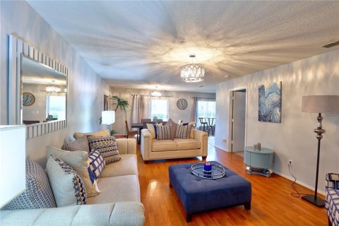 Casa en venta en Davenport, Florida, 3 dormitorios, 133.5 m2 № 2098238 - foto 4