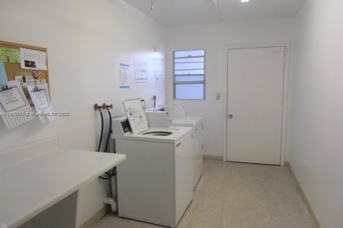 Condo in Boca Raton, Florida, 2 bedrooms  № 1957220 - photo 13