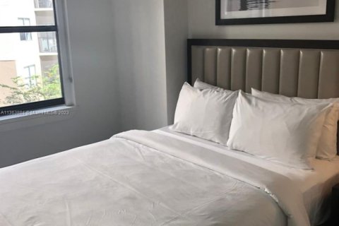 Купить кондоминиум в Уинтер-Гарден, Флорида 3 спальни, 129.69м2, № 2035340 - фото 5