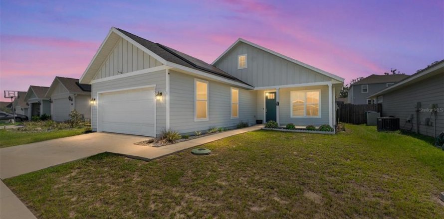 Villa ou maison à Alachua, Floride 4 chambres, 150.32 m2 № 2114760
