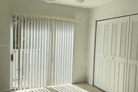 Adosado en alquiler en Sunrise, Florida, 2 dormitorios, 83.43 m2 № 1953279 - foto 12