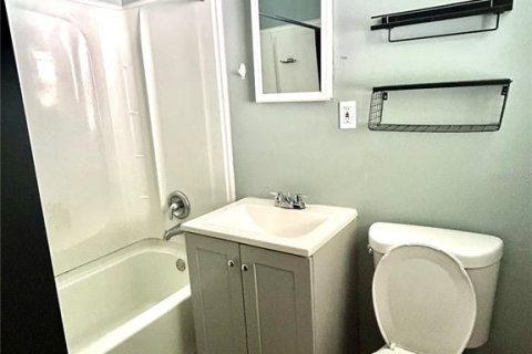 Apartment in Daytona Beach, Florida 1 bedroom, 46.45 sq.m. № 2130322 - photo 7
