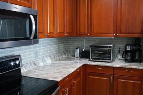 Condo in Punta Gorda, Florida, 3 bedrooms  № 1243033 - photo 7