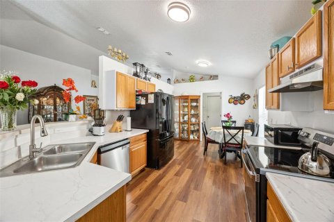 Villa ou maison à vendre à Winter Haven, Floride: 4 chambres, 186.92 m2 № 2114446 - photo 24
