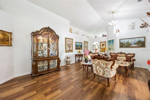 Villa ou maison à vendre à Winter Haven, Floride: 4 chambres, 186.92 m2 № 2114446 - photo 12
