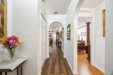 Villa ou maison à vendre à Winter Haven, Floride: 4 chambres, 186.92 m2 № 2114446 - photo 6