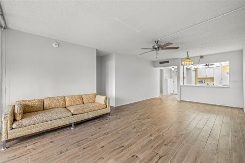 Купить кондоминиум в Ларго, Флорида 3 комнаты, 97.08м2, № 1903656 - фото 16