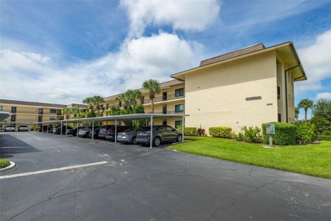 Купить кондоминиум в Ларго, Флорида 3 комнаты, 97.08м2, № 1903656 - фото 5