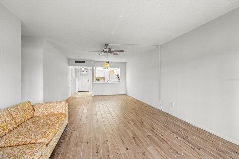 Купить кондоминиум в Ларго, Флорида 3 комнаты, 97.08м2, № 1903656 - фото 17