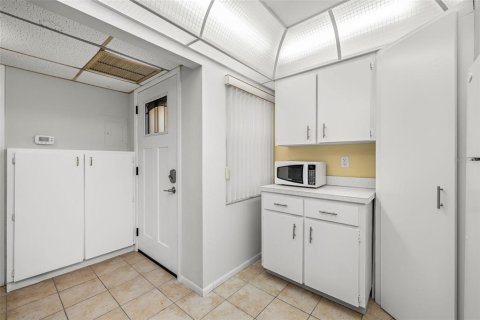 Купить кондоминиум в Ларго, Флорида 3 комнаты, 97.08м2, № 1903656 - фото 11