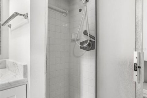 Купить кондоминиум в Ларго, Флорида 3 комнаты, 97.08м2, № 1903656 - фото 27