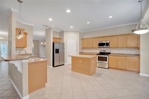 Casa en venta en Orlando, Florida, 4 dormitorios, 306.3 m2 № 2142819 - foto 15