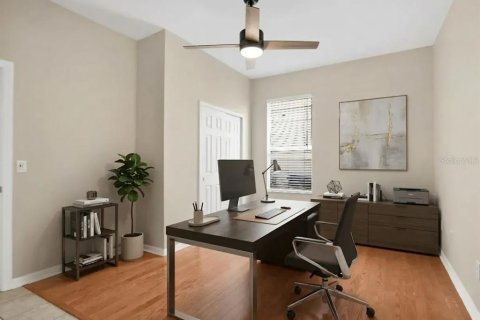 Casa en venta en Orlando, Florida, 4 dormitorios, 306.3 m2 № 2142819 - foto 9