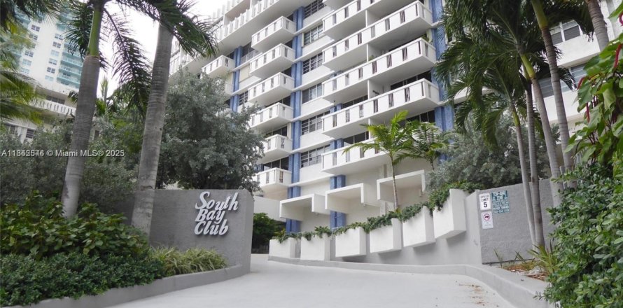 Studio à Condo à Miami Beach, Floride № 1834008
