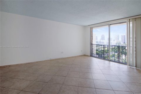 Copropriété à louer à Miami Beach, Floride: 52.03 m2 № 1834008 - photo 4