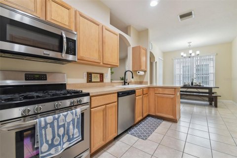 House in Wesley Chapel, Florida 3 bedrooms, 144.09 sq.m. № 1865921 - photo 15