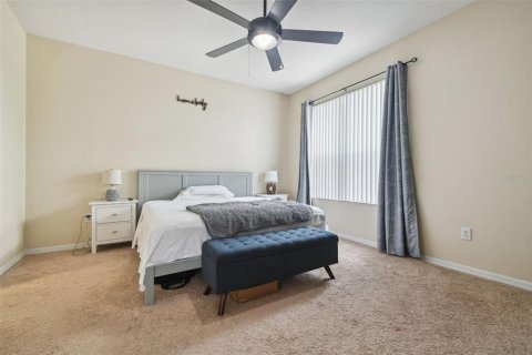 House in Wesley Chapel, Florida 3 bedrooms, 144.09 sq.m. № 1865921 - photo 5
