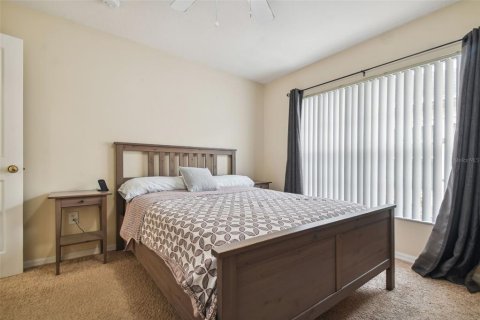 House in Wesley Chapel, Florida 3 bedrooms, 144.09 sq.m. № 1865921 - photo 20