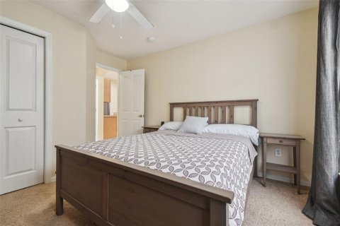 House in Wesley Chapel, Florida 3 bedrooms, 144.09 sq.m. № 1865921 - photo 21
