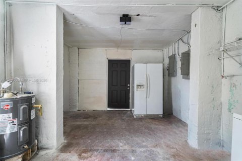 Villa ou maison à vendre à Miami, Floride: 5 chambres, 136.75 m2 № 2180624 - photo 17