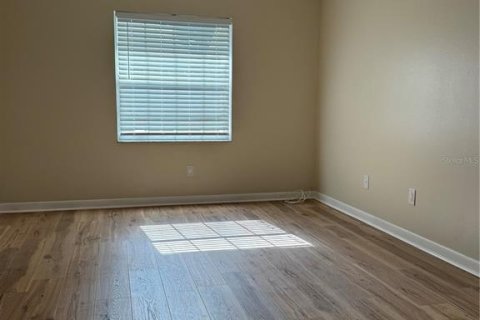 Condo in Tampa, Florida, 2 bedrooms  № 2220267 - photo 10