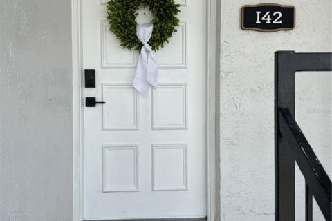 Condo in Tampa, Florida, 2 bedrooms  № 2220267 - photo 3
