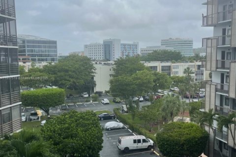 Appartement à louer à Aventura, Floride: 2 chambres, 92.34 m2 № 1869894 - photo 5